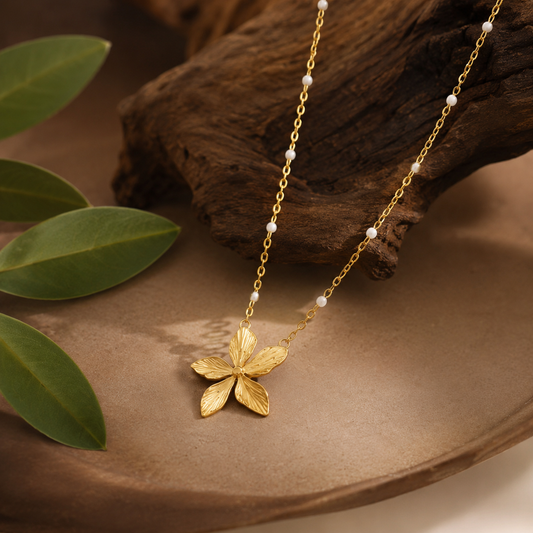 Lilya Necklace