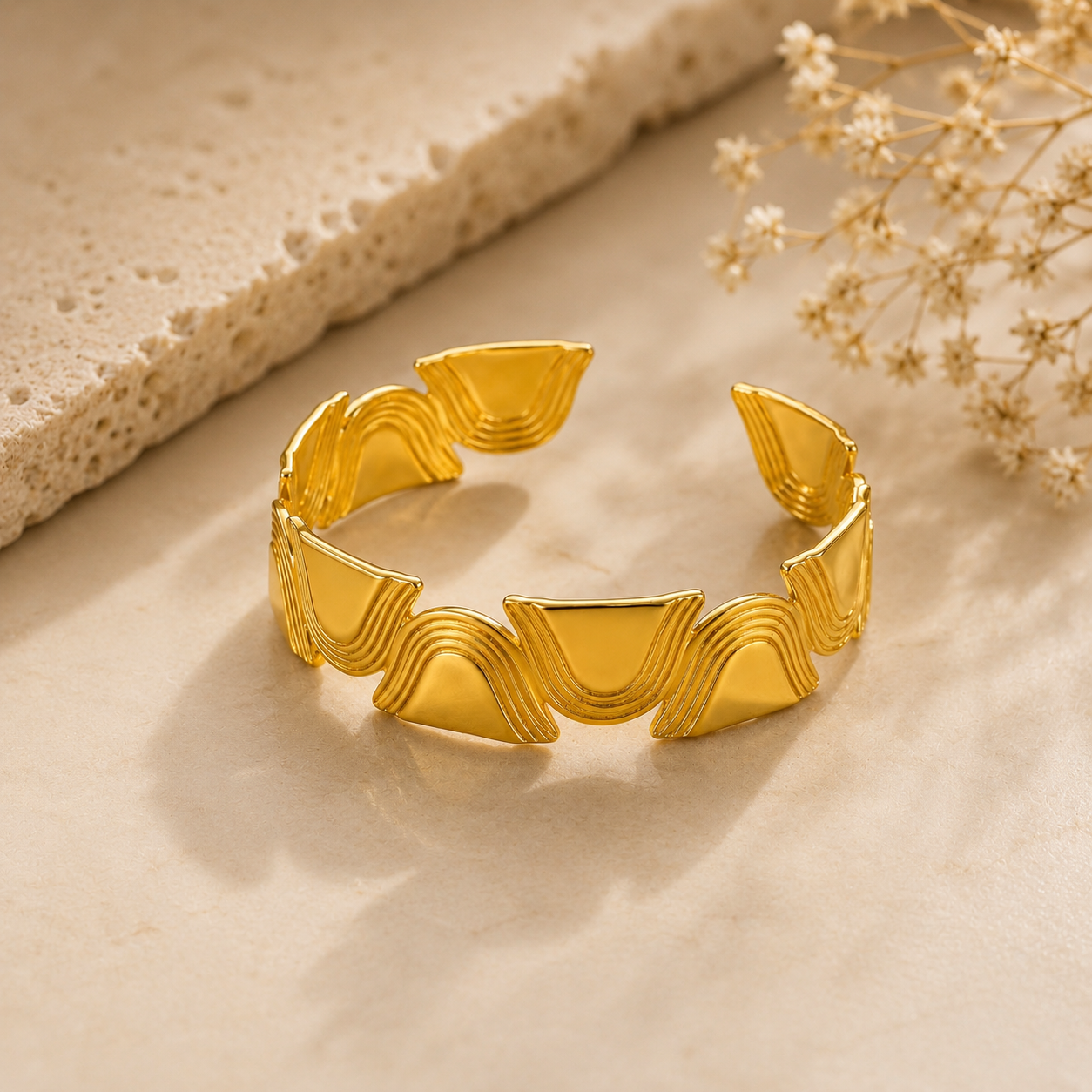 Monarch Cuff