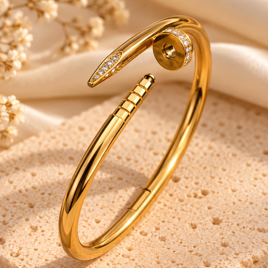 Tara Nail Cuff