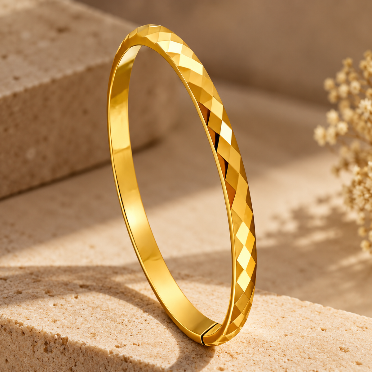 Mirelle Bangle