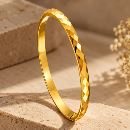 Mirelle Bangle