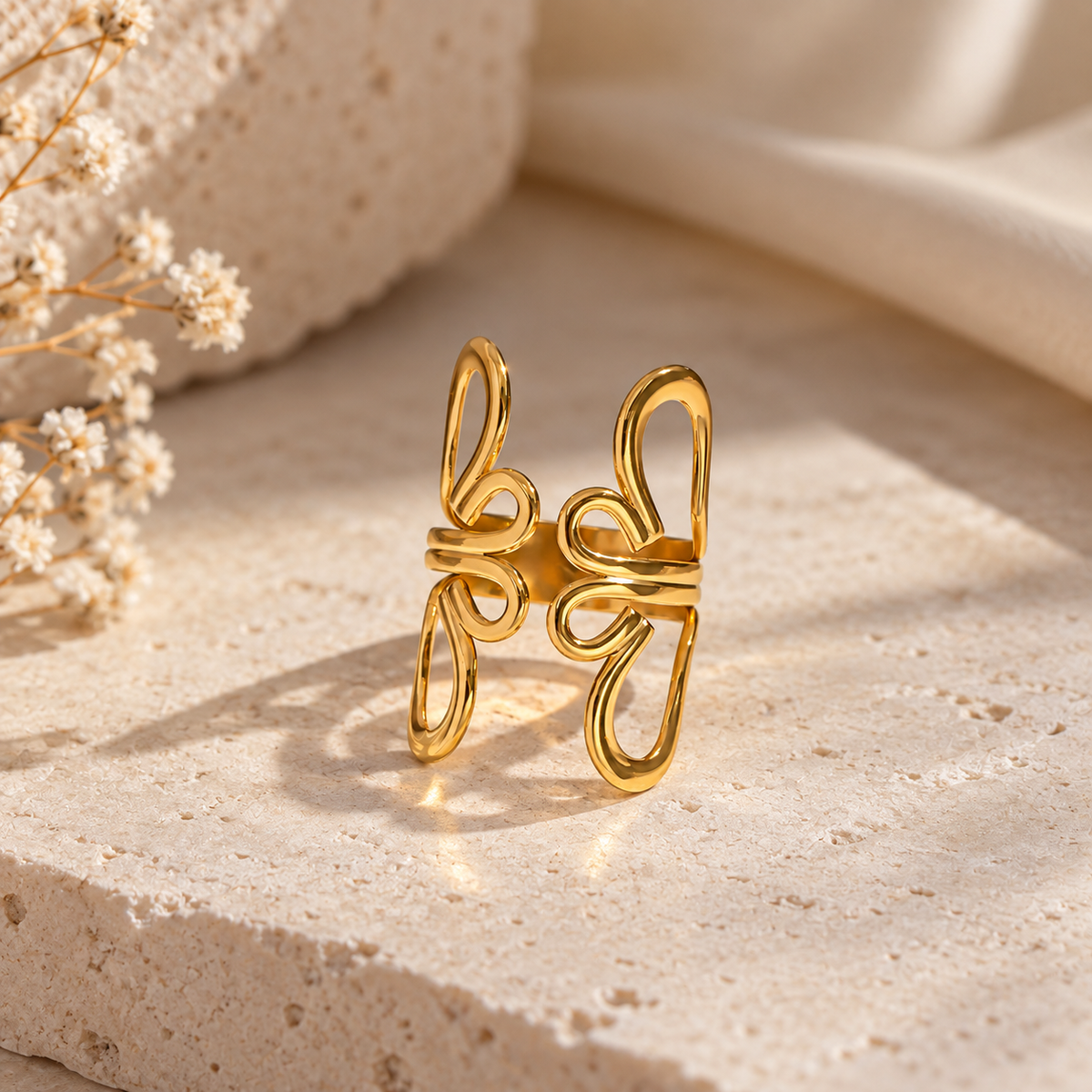 Aveline Ring