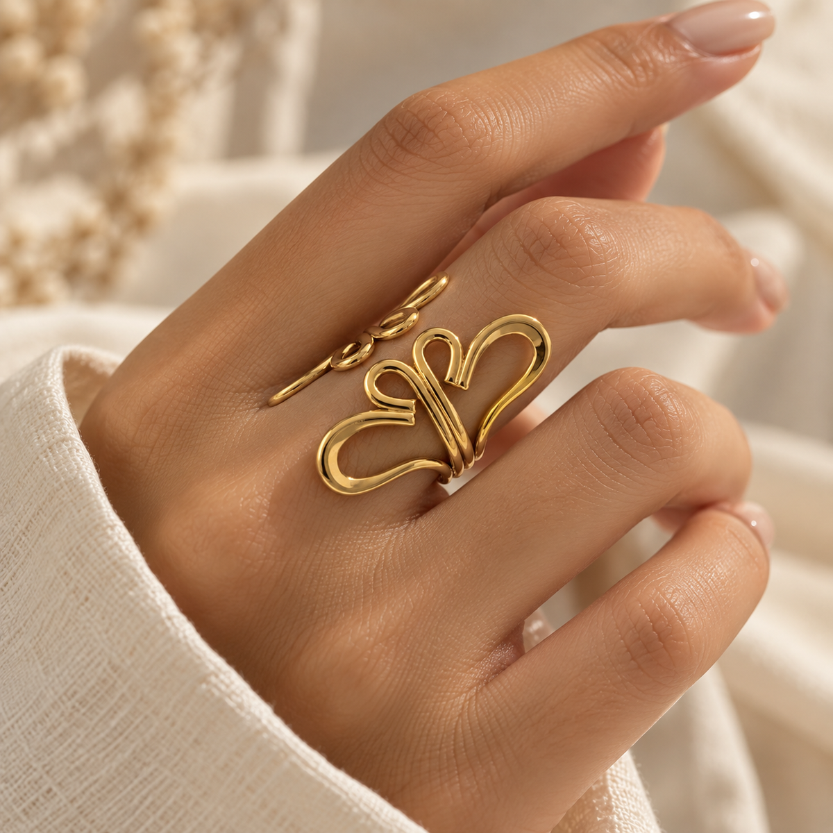 Aveline Ring