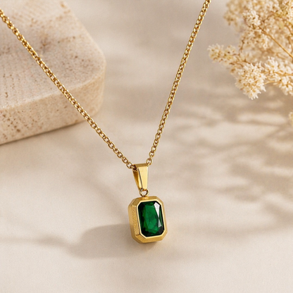 Verdelle Pendant Necklace